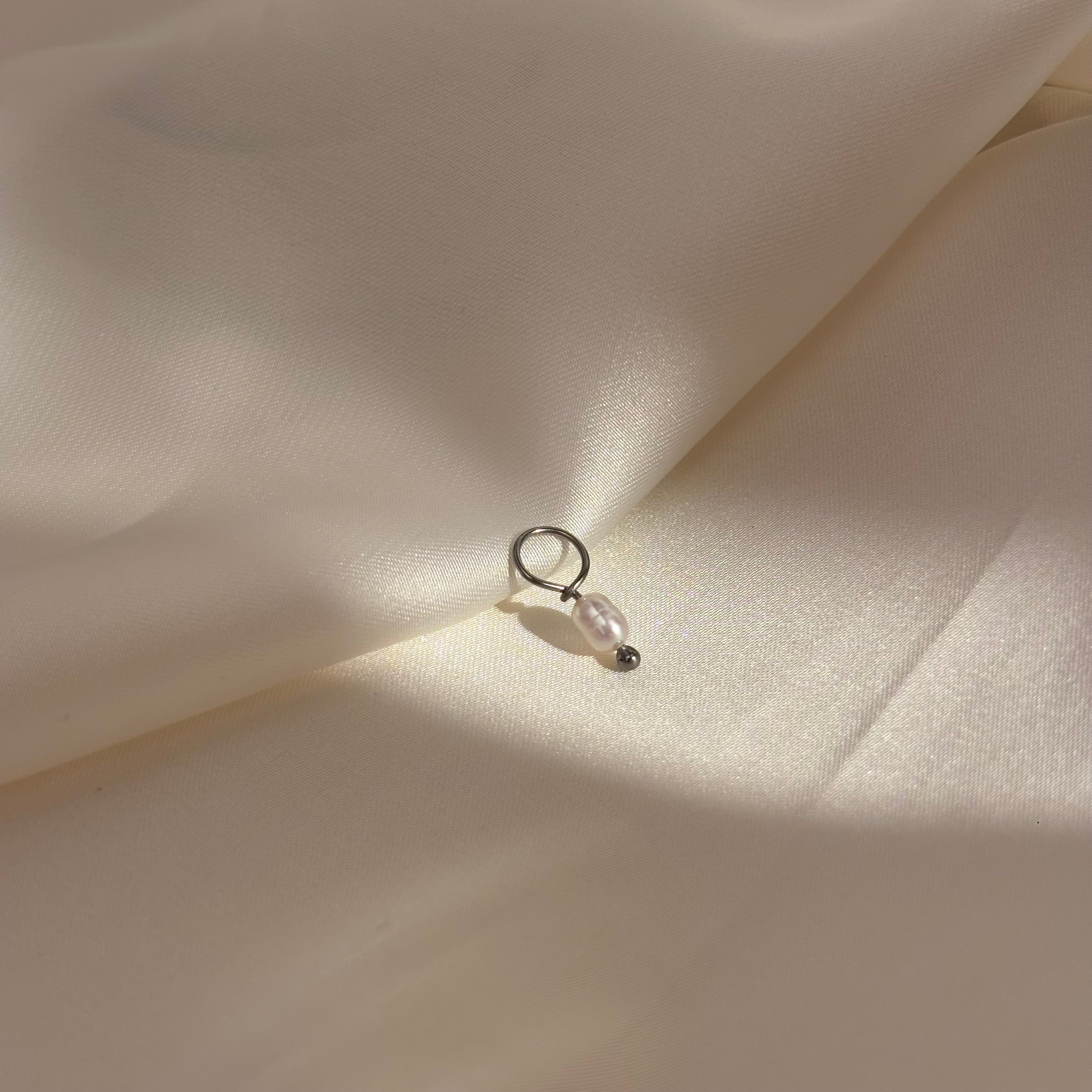 Miniperle#Farbe_Silber