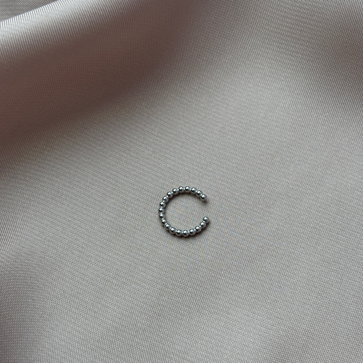 Earcuff Dots