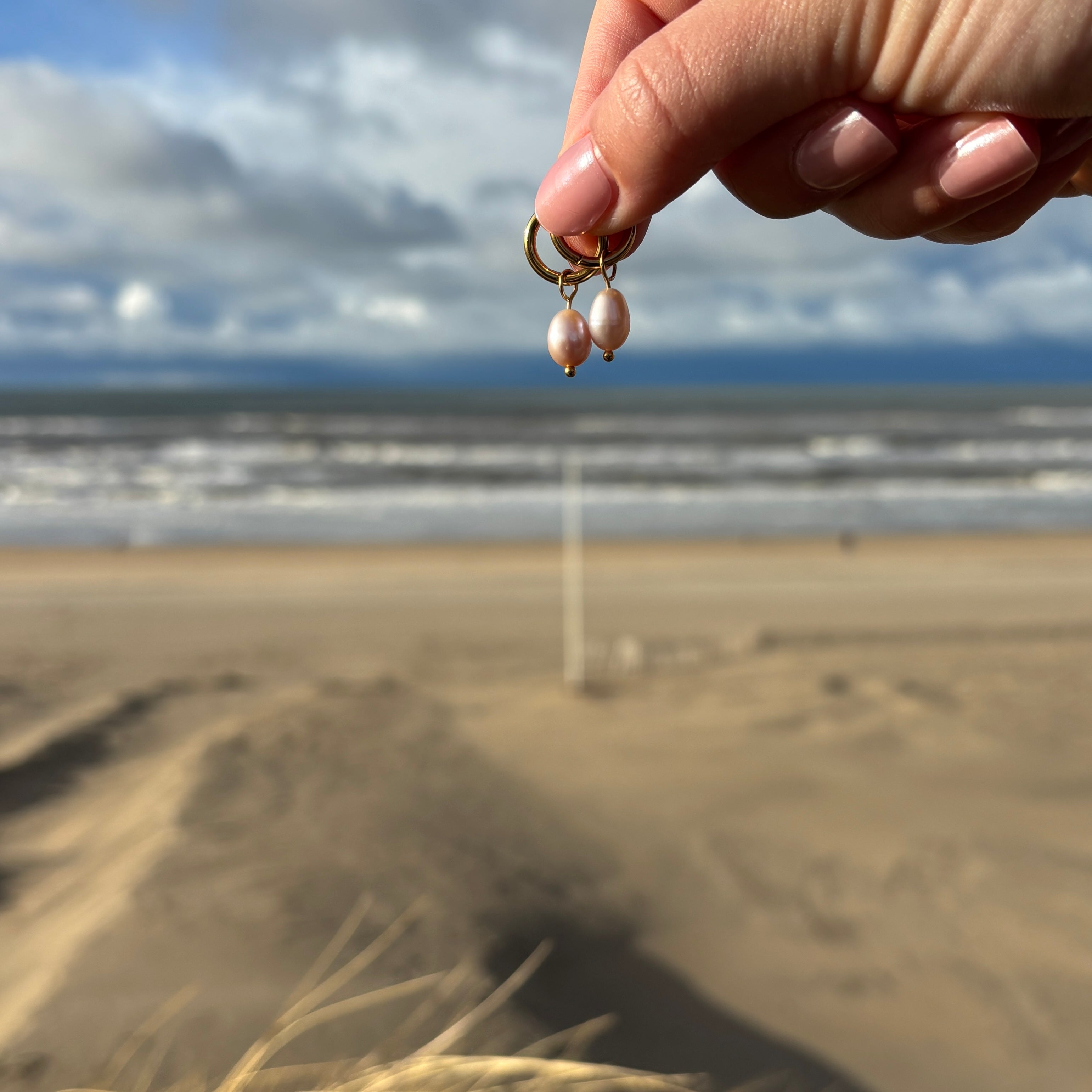 Rosa Süßwasserperlen