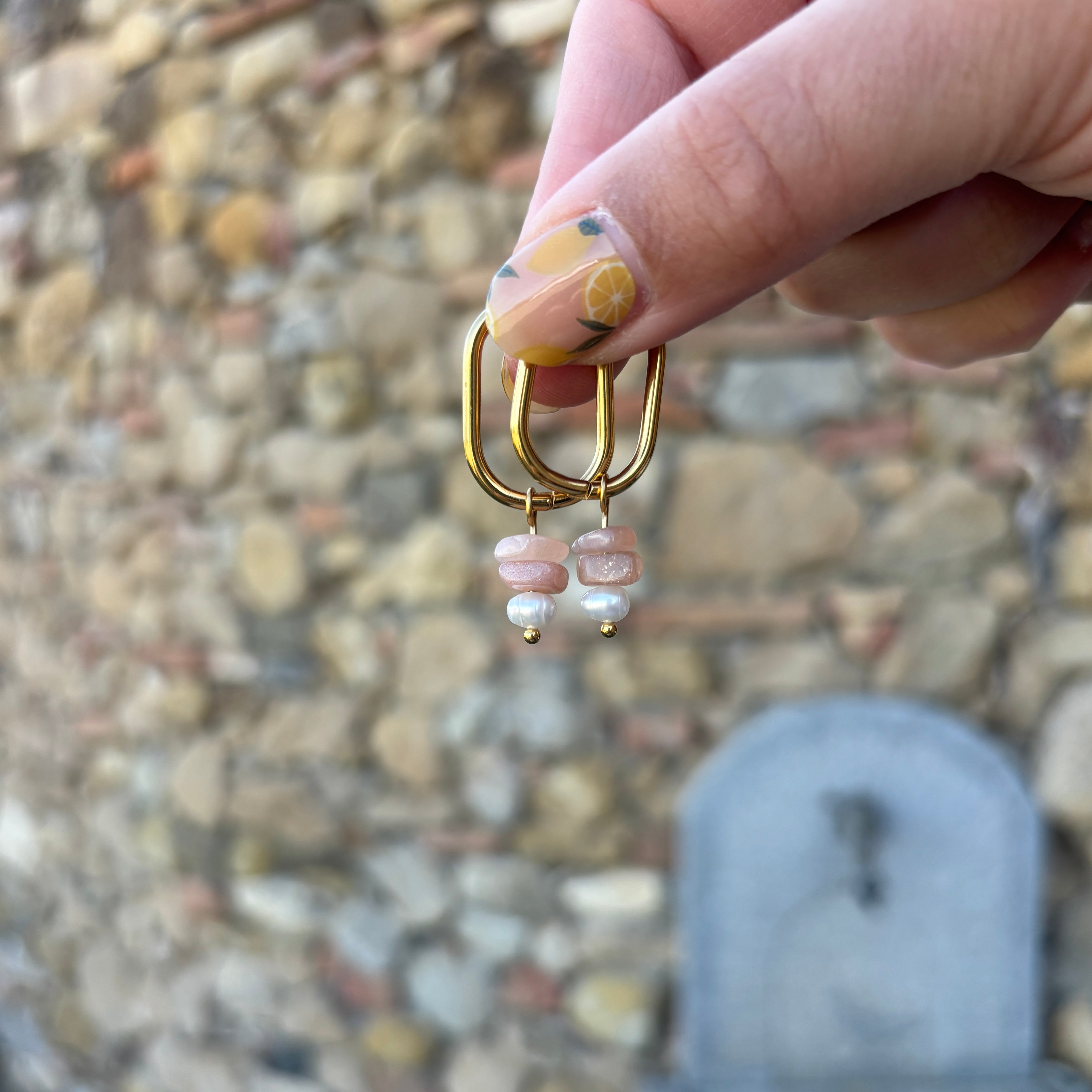 sonnenstein#Farbe_Gold