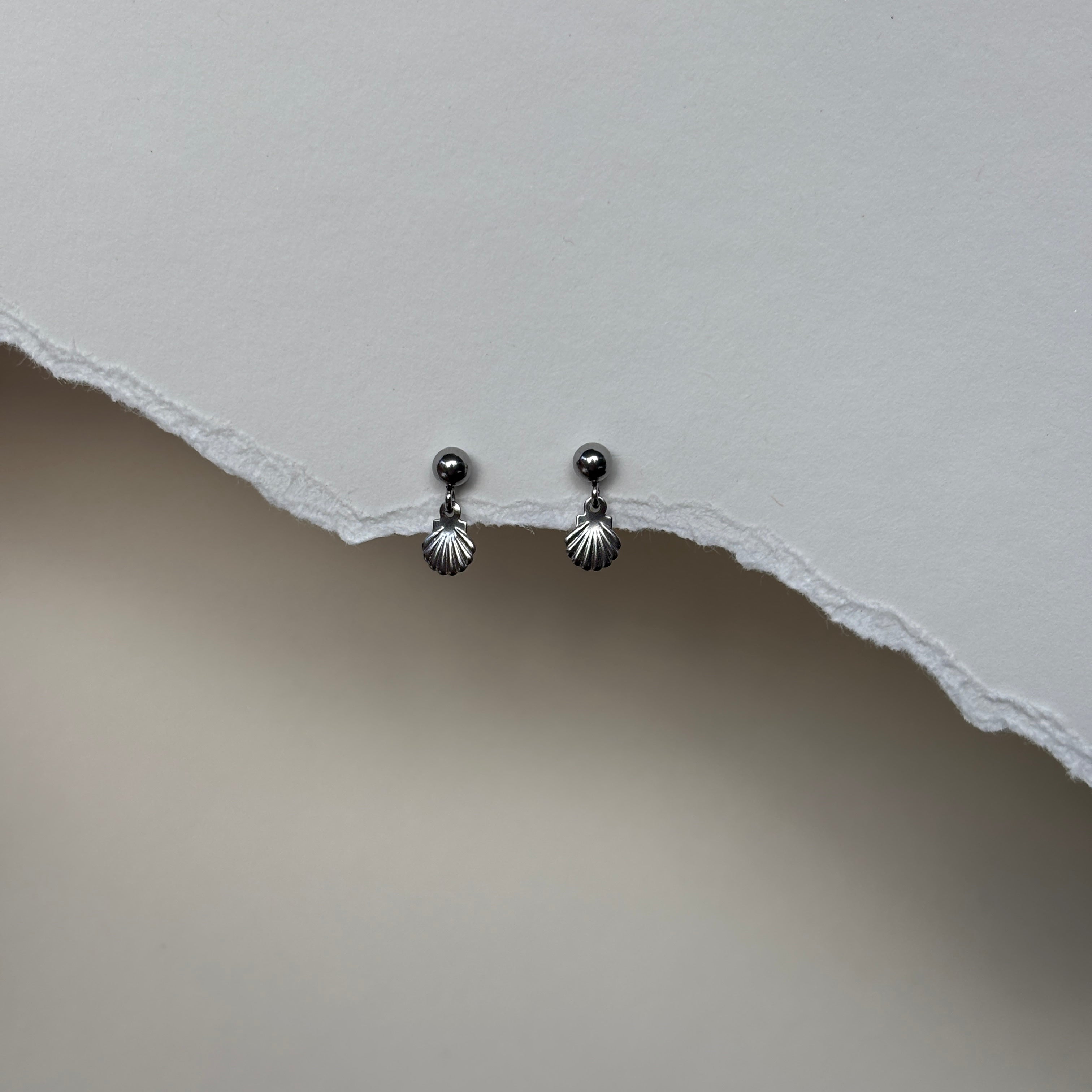 muschelohrstecker#Farbe_Silber