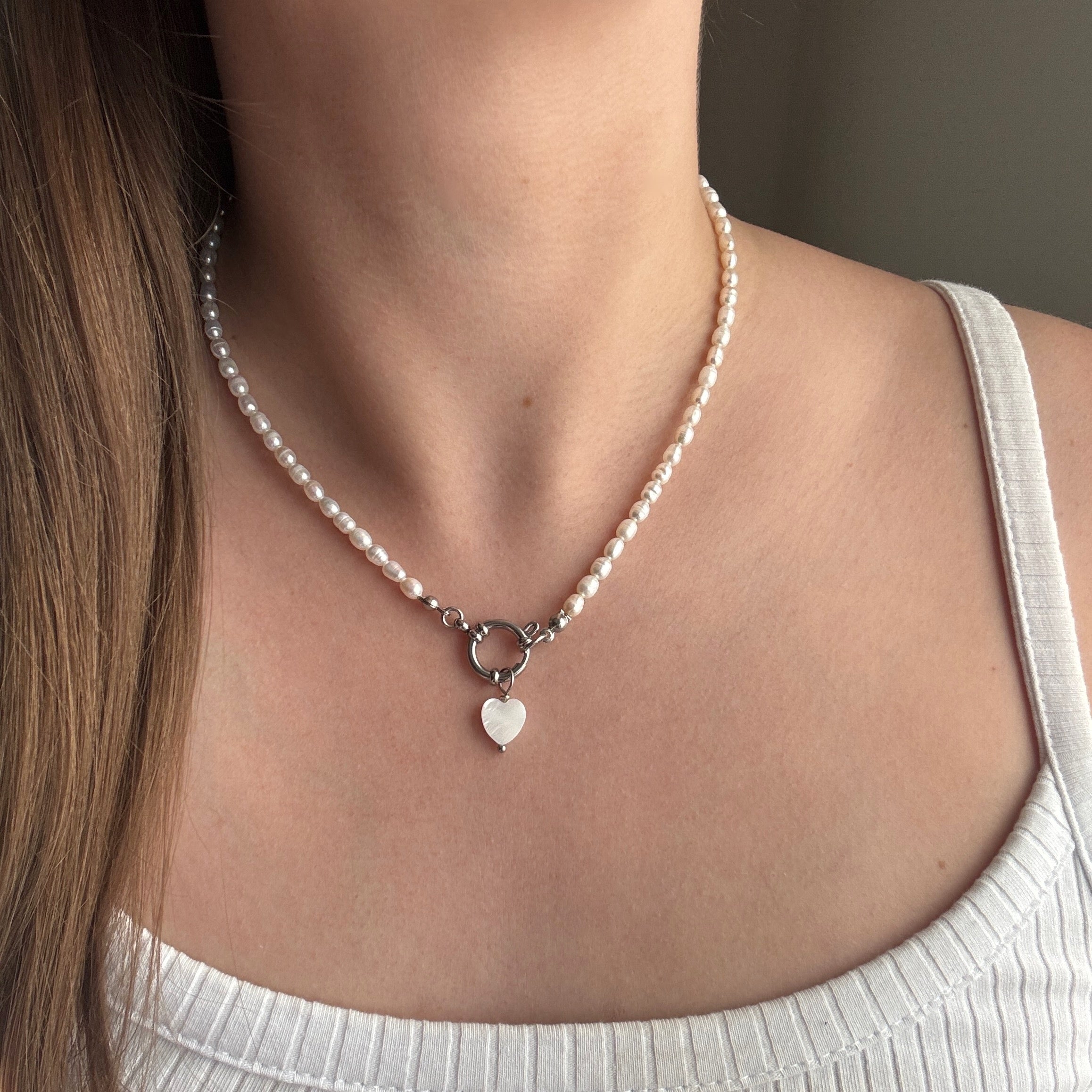 perlenkette#Farbe_Silber