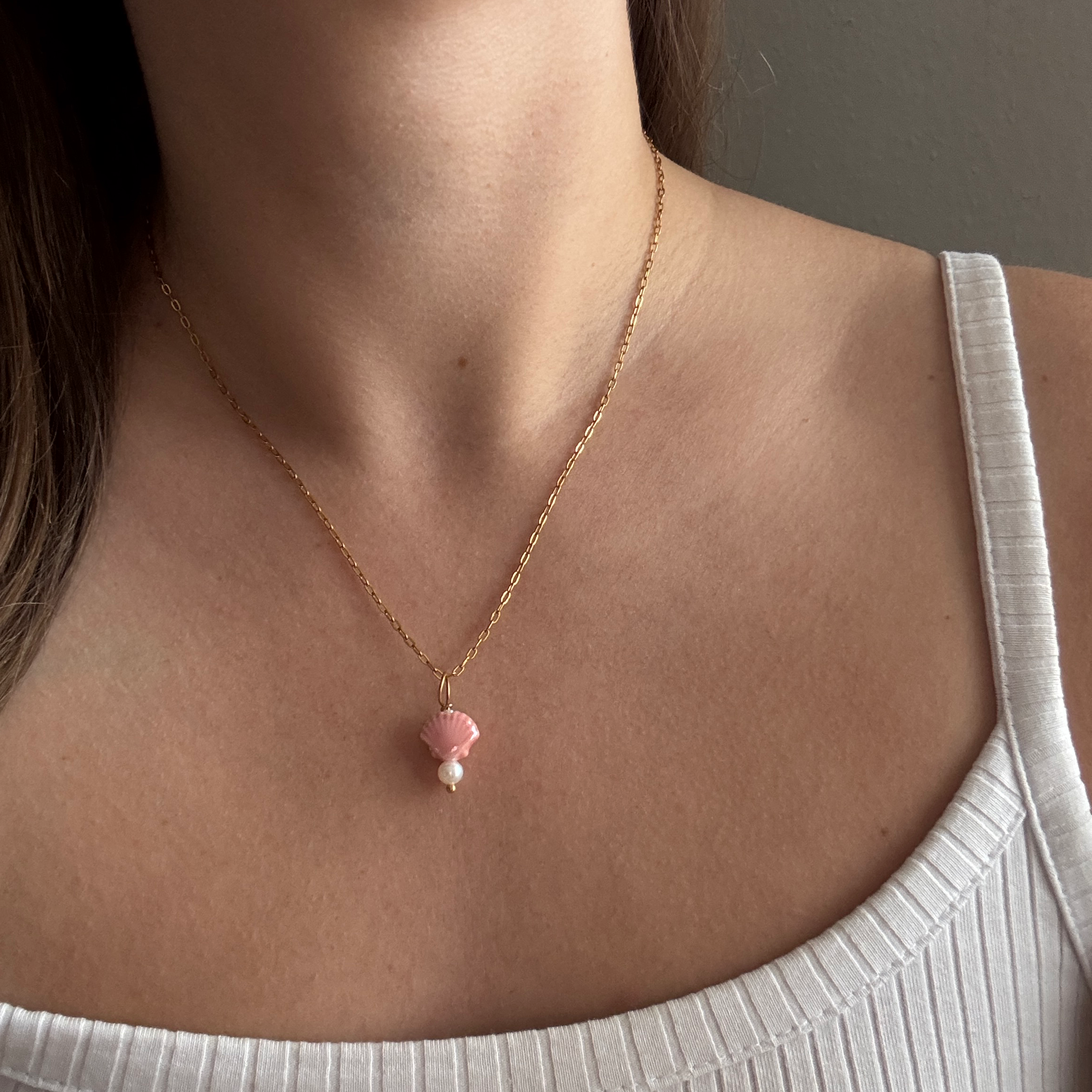 Shellrosa#Farbe_Gold